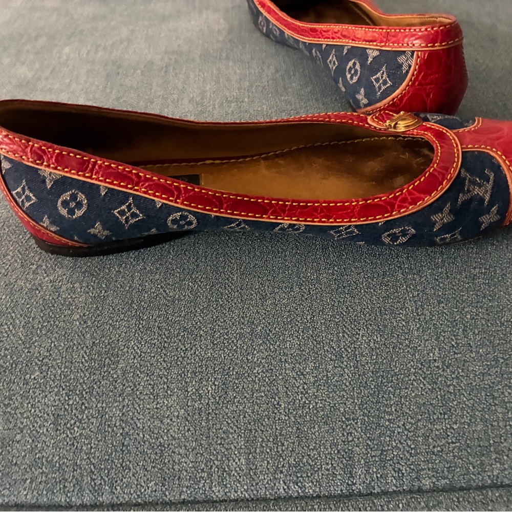 Louis Vuitton Red and Blue Women's Flats - Picture 2 of 3